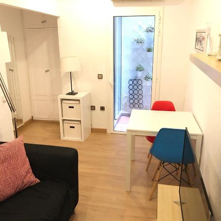 New! Apartment In Sarria Near Metro Barcelona Bagian luar foto
